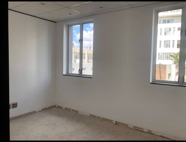 310M² OFFICE TO LET IN ILLOVO
